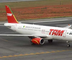 TAM entre as dez marcas mais valiosas do Brasil TAM entre as dez marcas mais valiosas do Brasil
