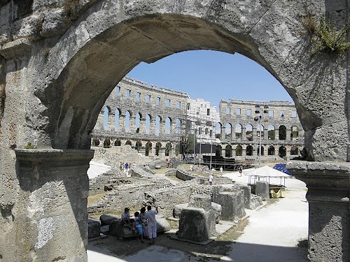 Pula - Croácia