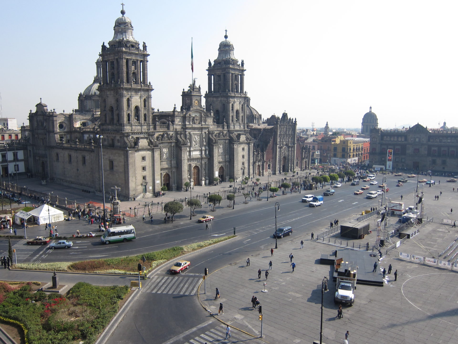 O Zócalo é roteiro obrigatório na visita para a Cidade do México