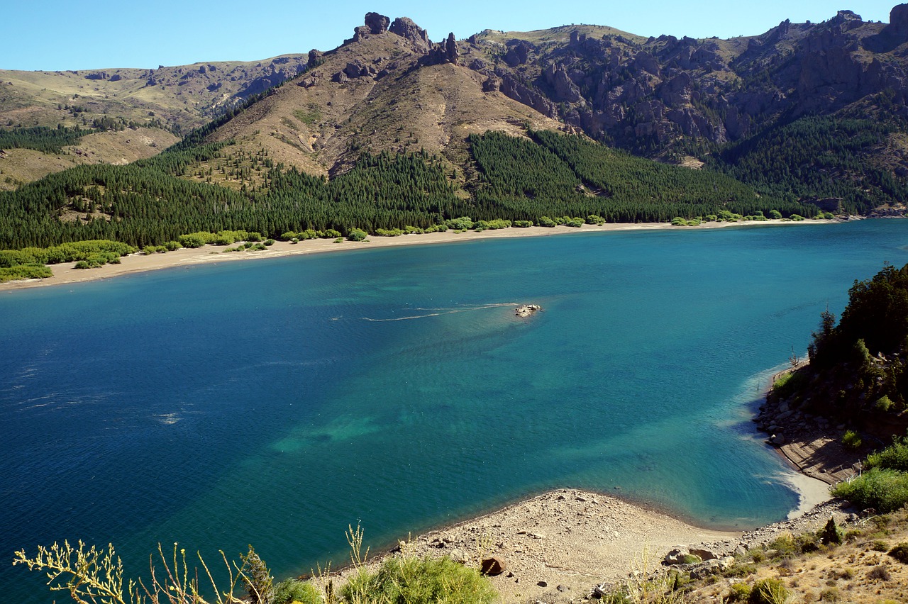 Esse é o lago Nahuel Huapi em Bariloche