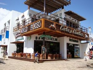 Comércio - Playa del Carmen - México