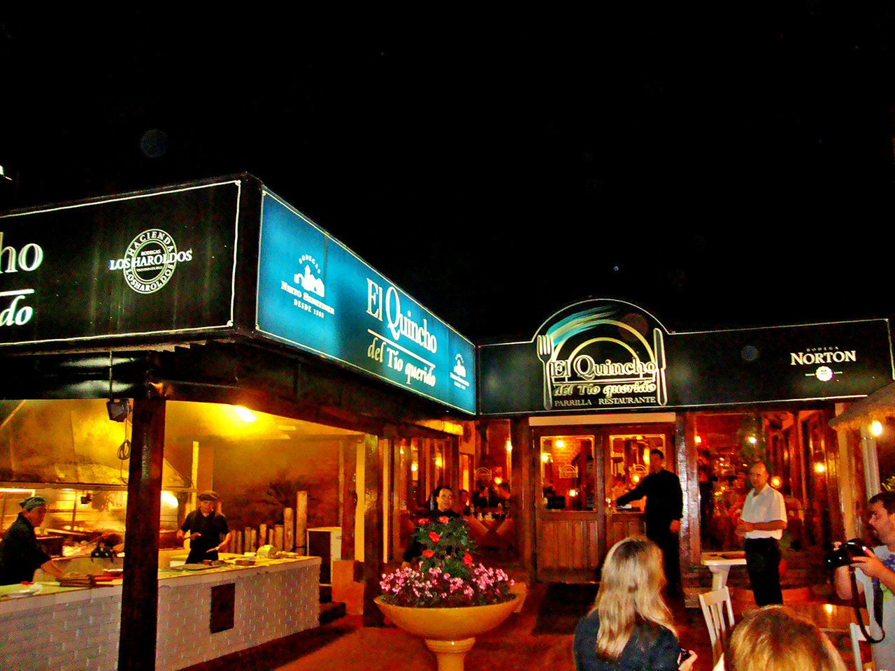Restaurante El Quincho del Tio Querido em Puerto Iguazu