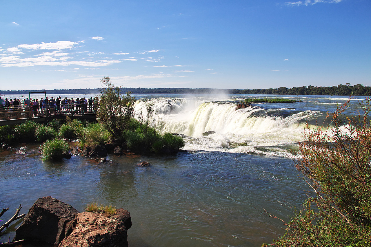 Vista das cataratas em Puerto Iguazu na Argentina