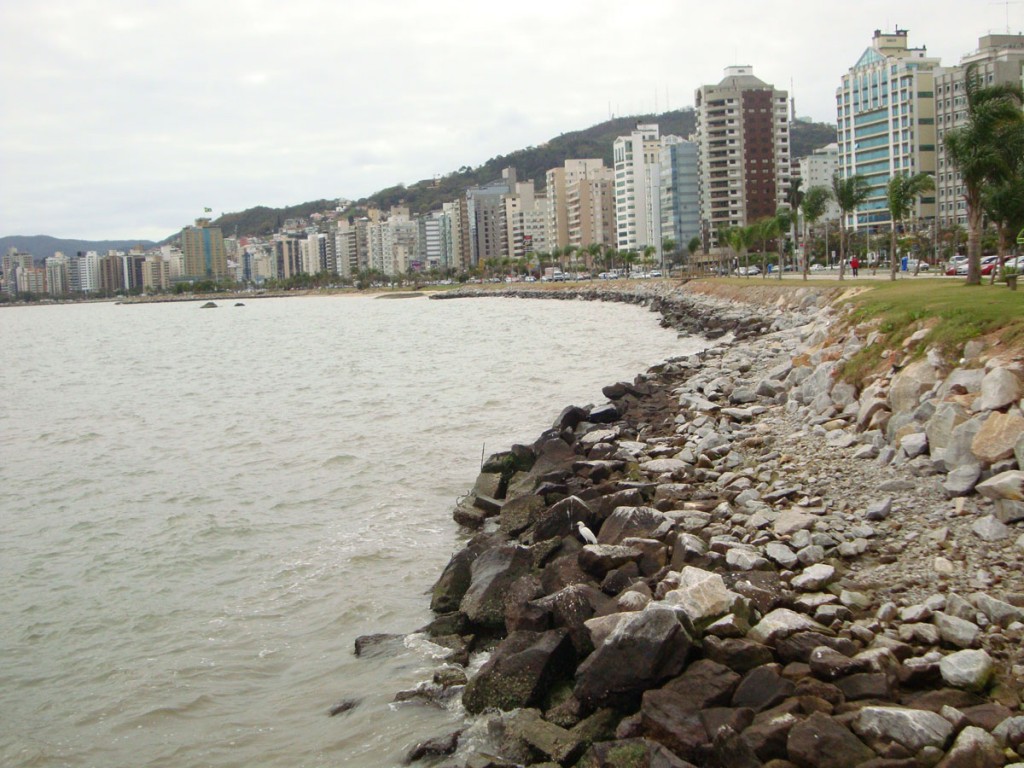 Calçadão Beira-Mar - Florianópolis Calçadão Beira-Mar - Florianópolis