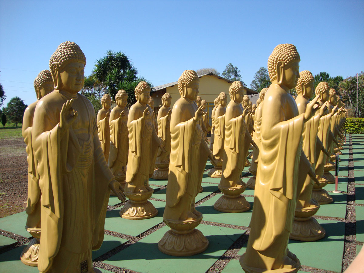 Estátuas do Templo Budista de Foz do Iguaçu