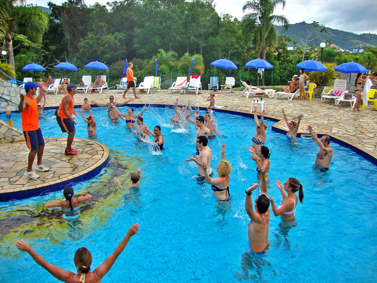 Equipe de recreação do Águas de Palmas Resort