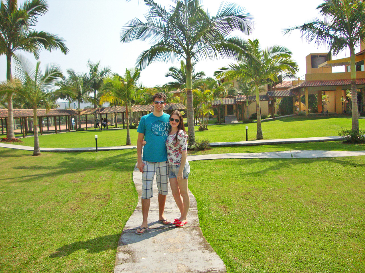 Muito verde nos jardins do Águas de Palmas Resort