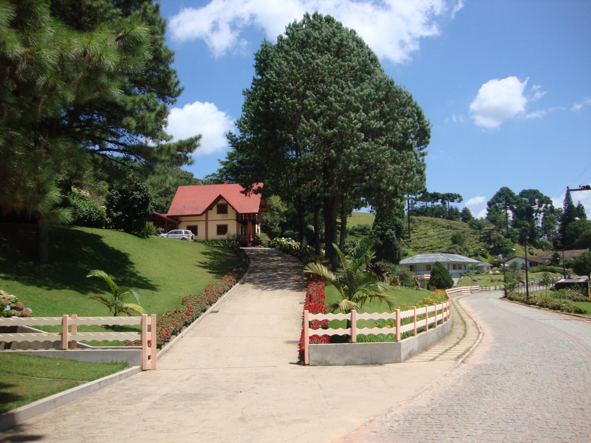 Casas e Jardins - Rio dos Cedros - SC