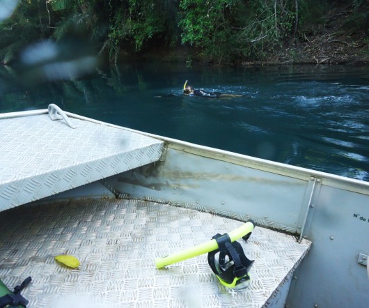 Barco de apoio - Rio da Prata