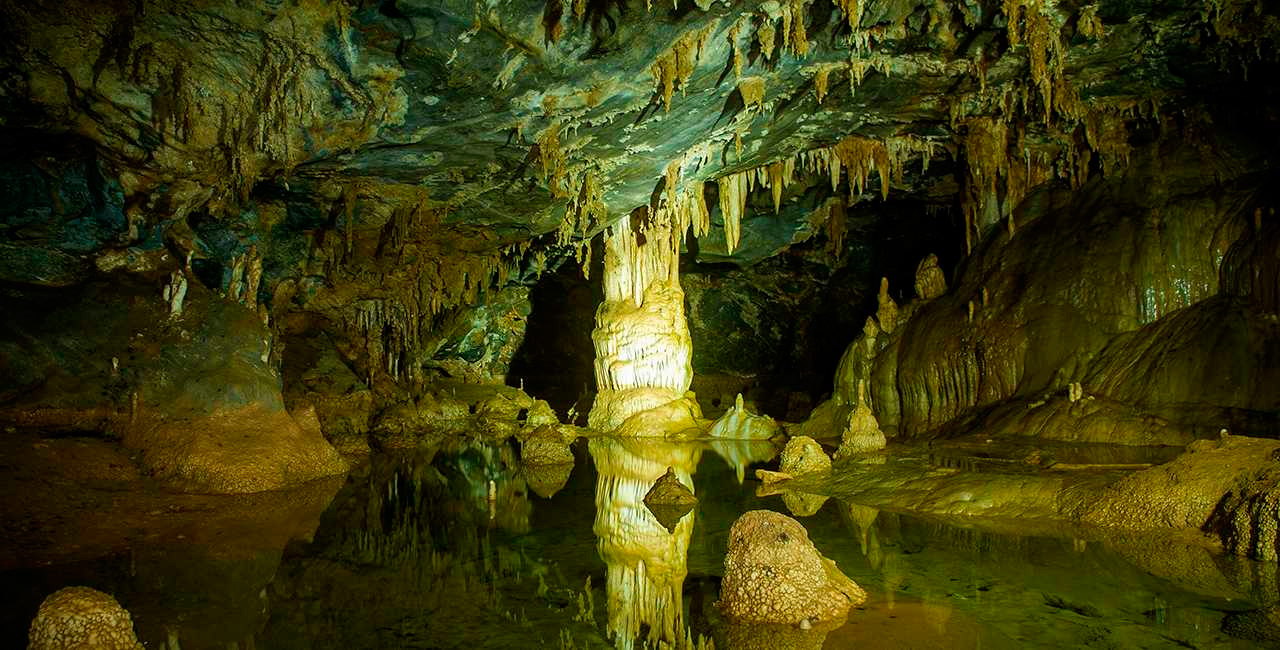 Como são as cavernas de Botuverá