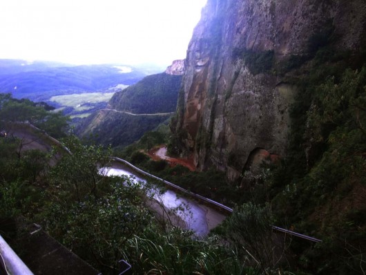 Rodovia interditada - Serra do Corvo Branco - Urubici - SC