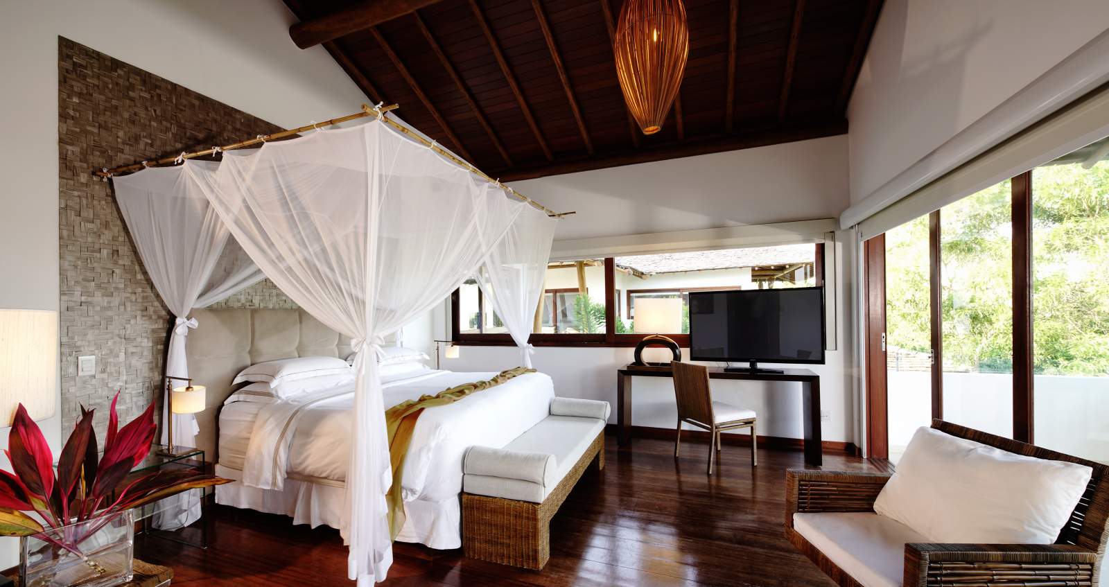 O Campo Bahia Hotel é uma das opções de luxo para as férias de julho 2025