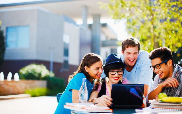 Faculdade de turismo e hotelaria