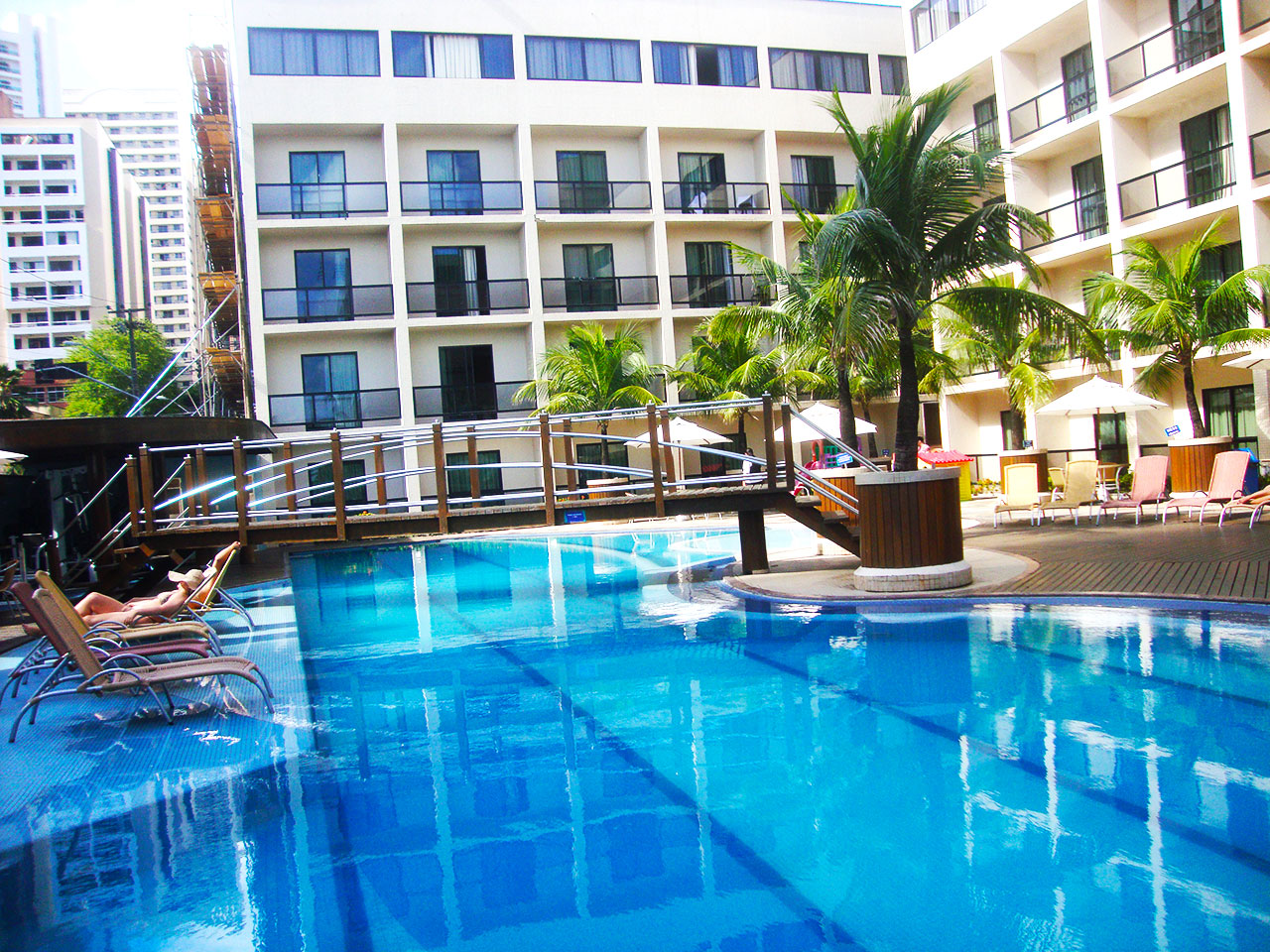 Piscina Hotel Mareiro em Fortaleza - CE