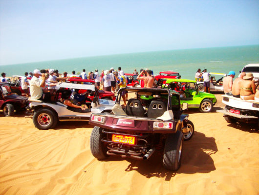 Passeio de buggy em Canoa Quebrada