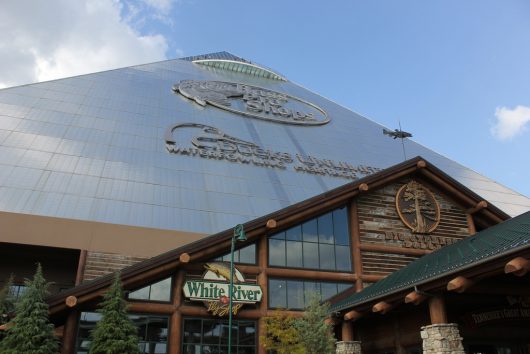 Bass Pro Shop - Memphis - Estados Unidos