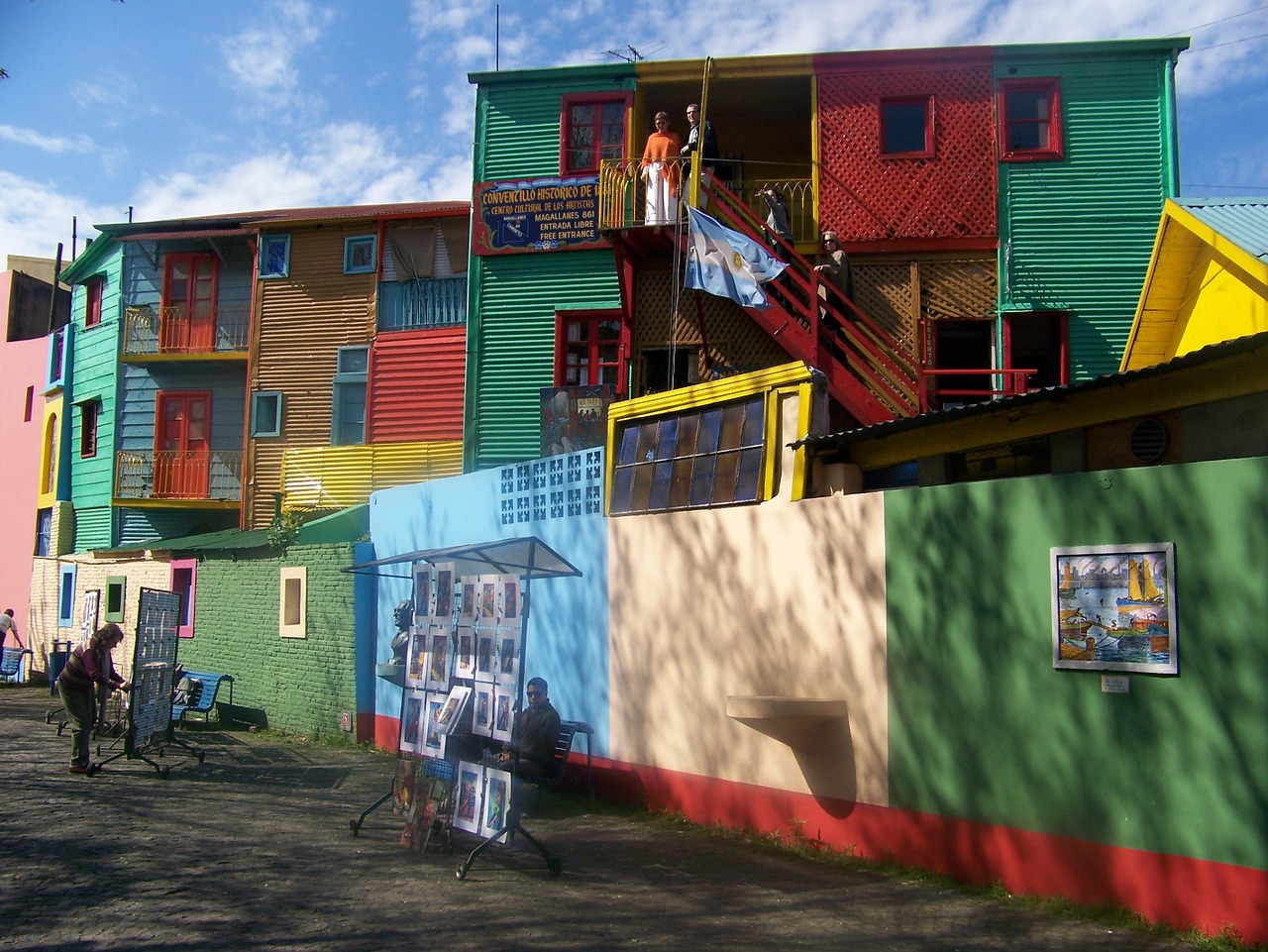 O Caminito é um dos pontos turísticos de viagem para a Argentina