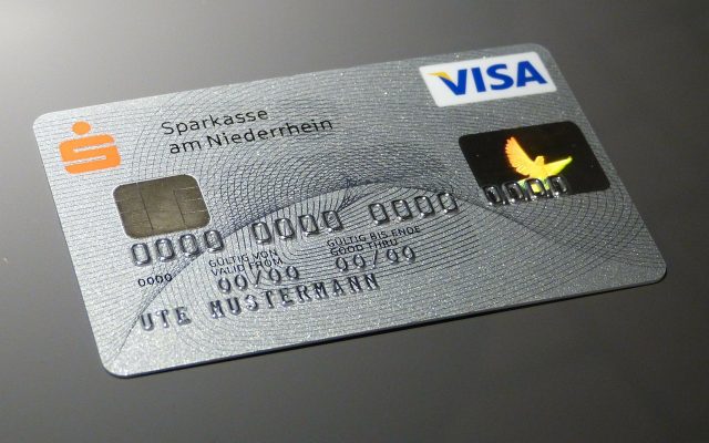 O seguro viagem Visa varia conforme tipo do cartão