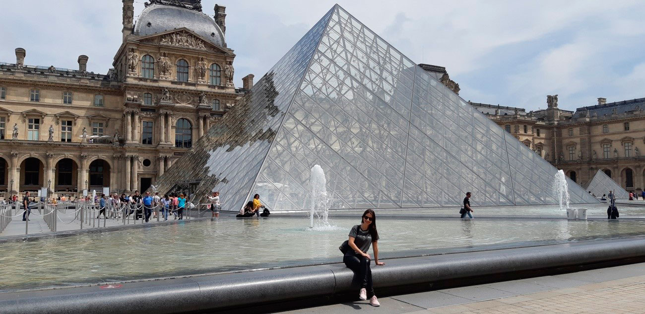 Museu do Louvre - Paris