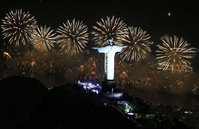 Resultado de imagem para reveillon rio de janeiro