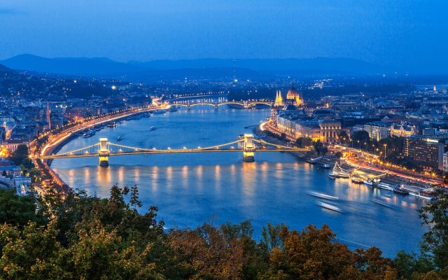 Ponte das Correntes - Budapeste - Hungria