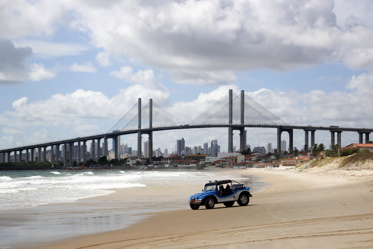 Essa é a Ponte Newton Navarro em Natal