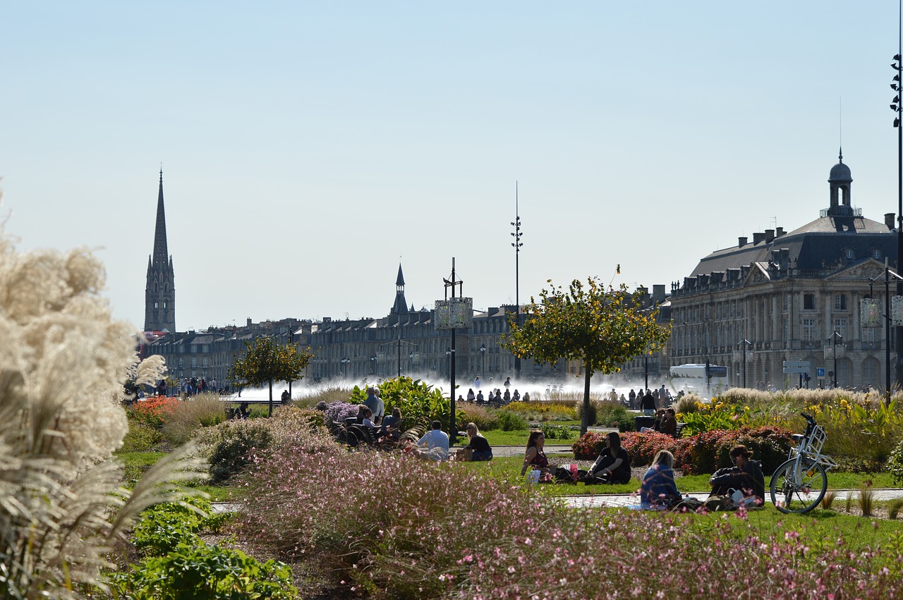 Bordeaux é o centro vinícola da França