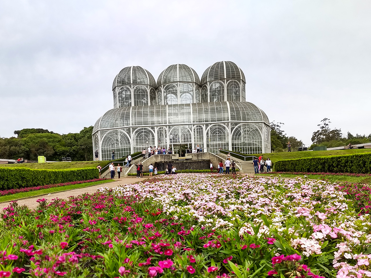 O Jardim Botânico em Curitiba é a principal atração da cidade