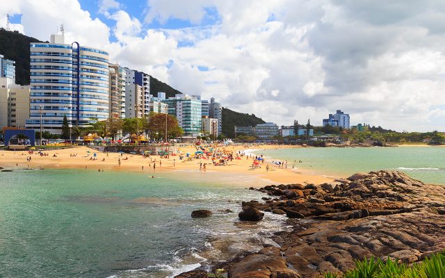 Essa é a Praia da Sereia em Vila Velha