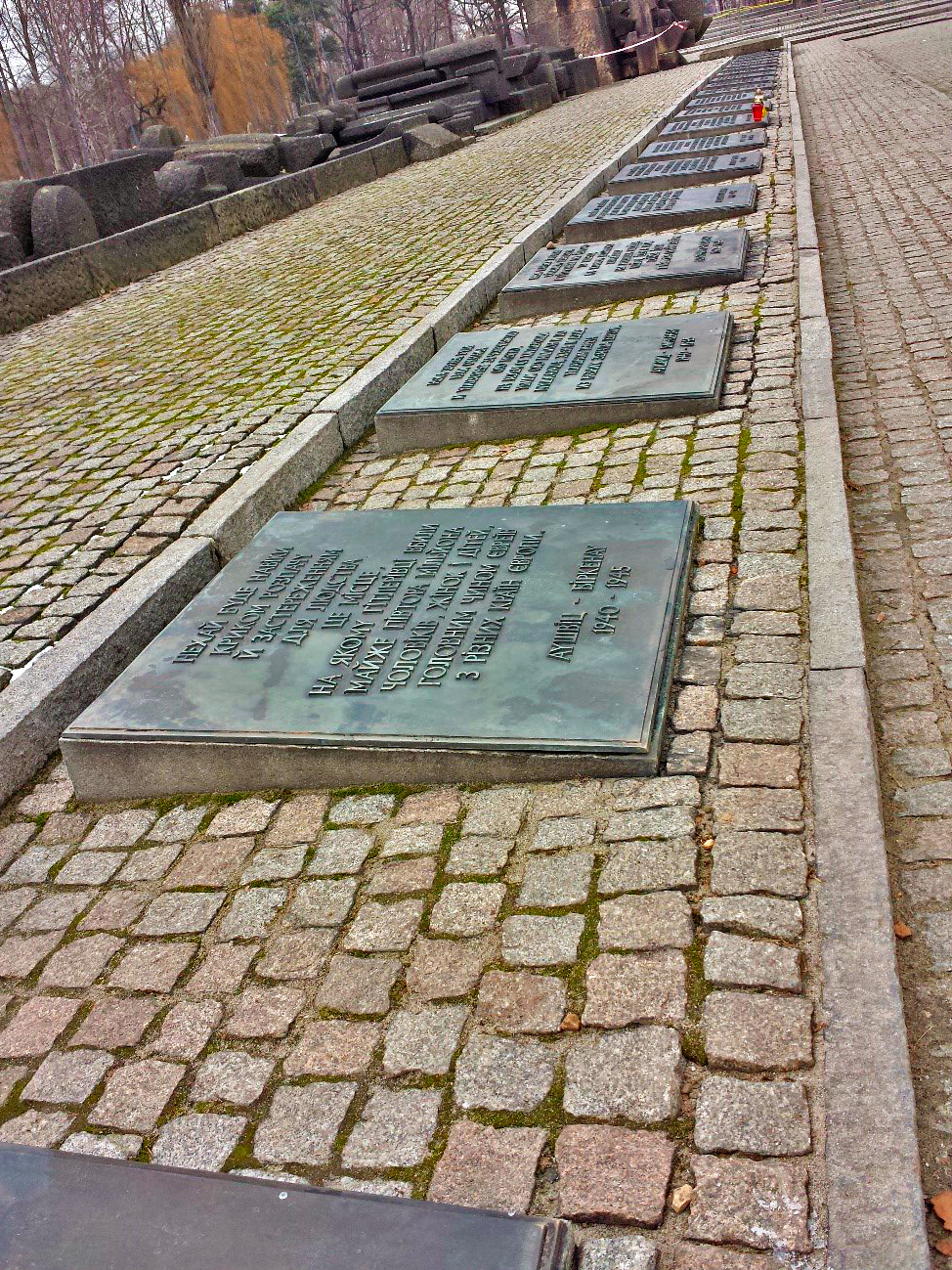 Memorial de Birkenau em homenagem as vítimas