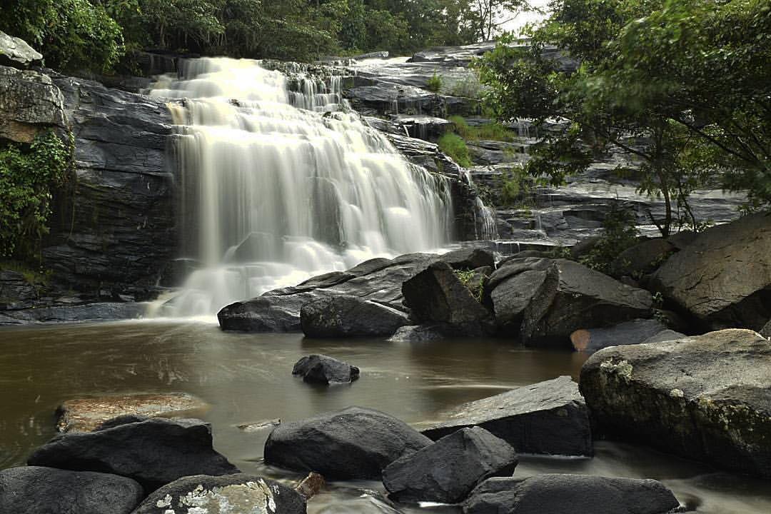 A Cachoeira do Anel em Viçosa é uma das cachoeiras do Alagoas (Créditos: maceioalagoas.com)