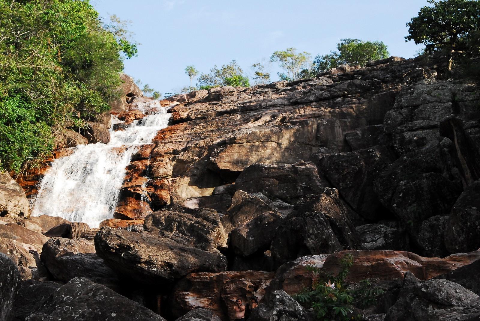 A Cachoeira do Paiva da Serra do Tepequém é uma das cachoeiras de Roraima