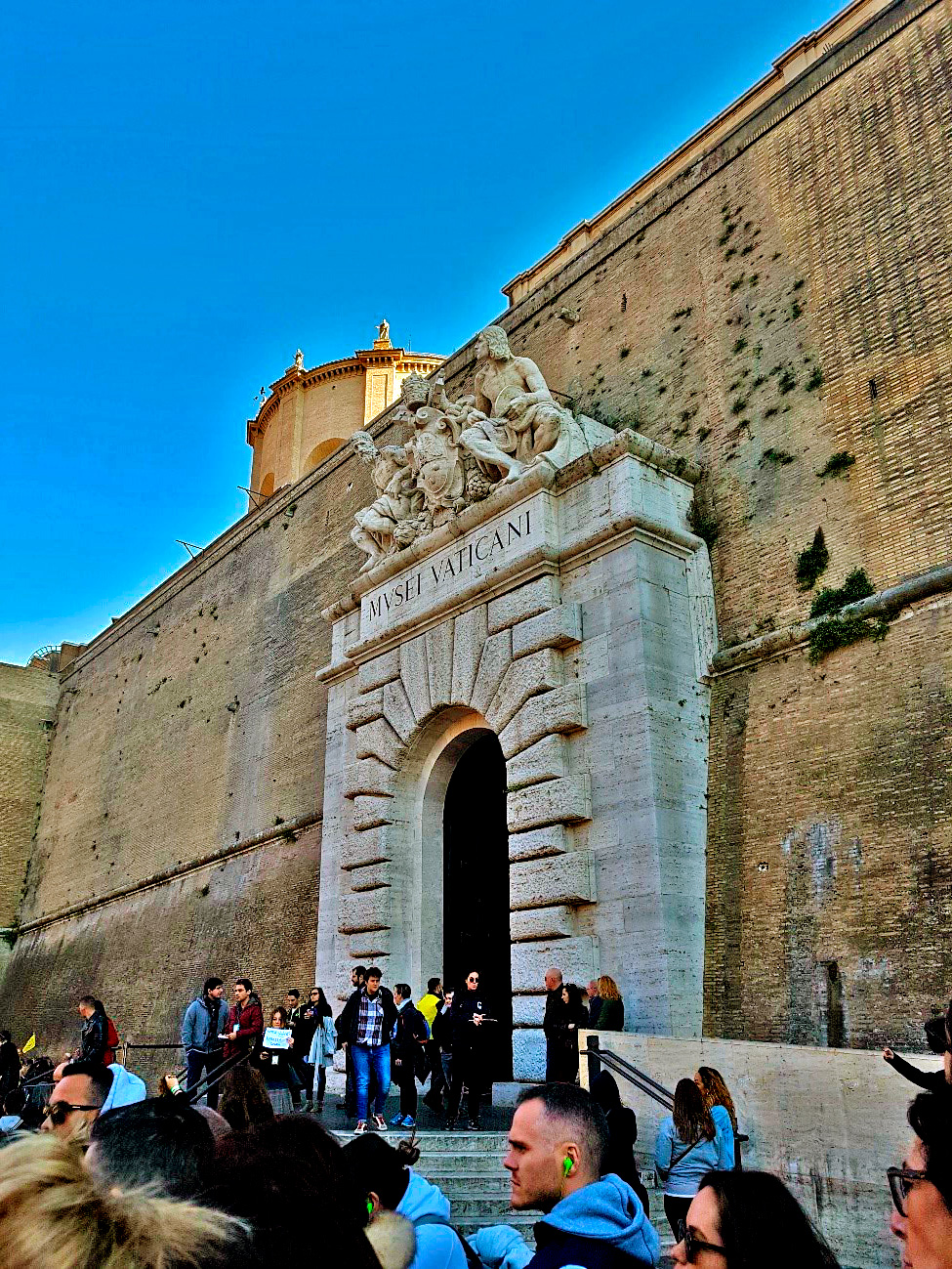 Essa é a entrada do Museu do Vaticano