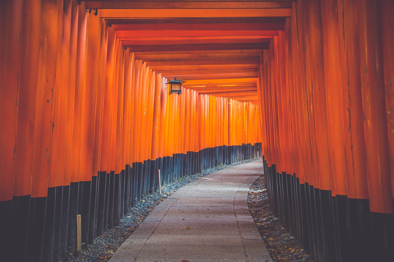 Linda arquitetura do Xintoísmo, tradição e espiritualidade do Japão