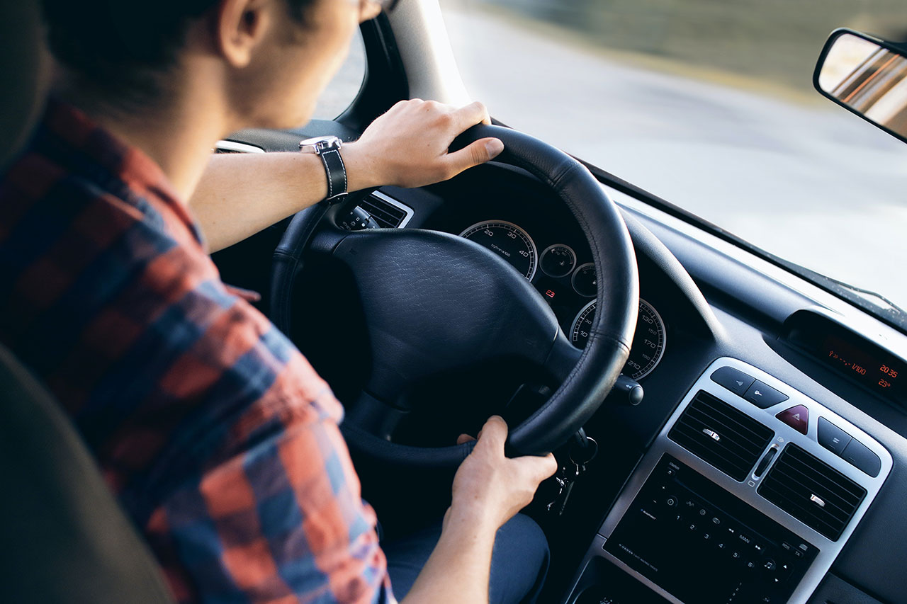 São muitos os cuidados que você precisa ter na hora de viajar de carro