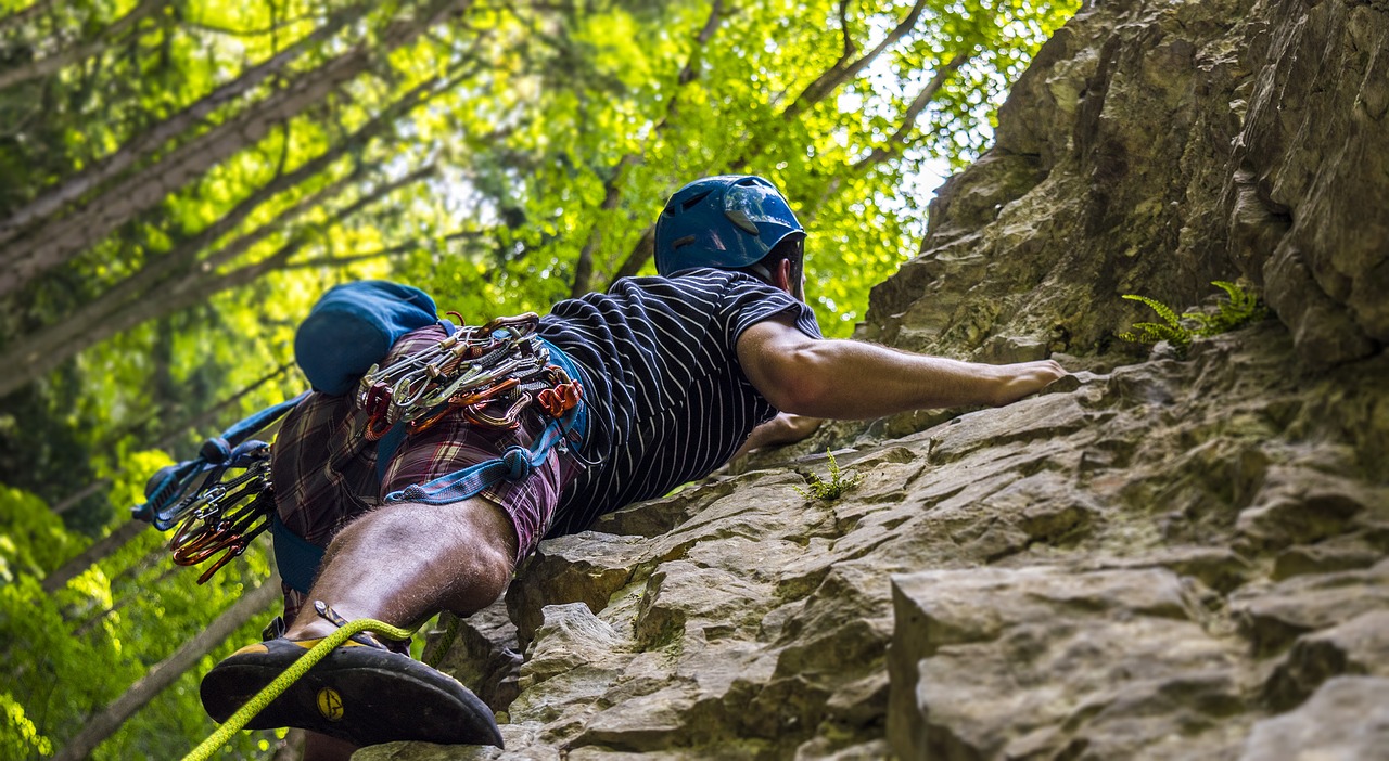 Quais são os melhores lugares para escalada no Brasil? Confira!