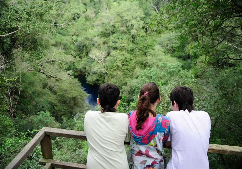 Na Lagoa Misteriosa você também encontra um mirante com vista para a lagoa