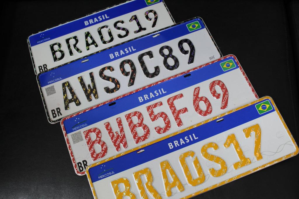 Essas são as placas modelo Mercosul