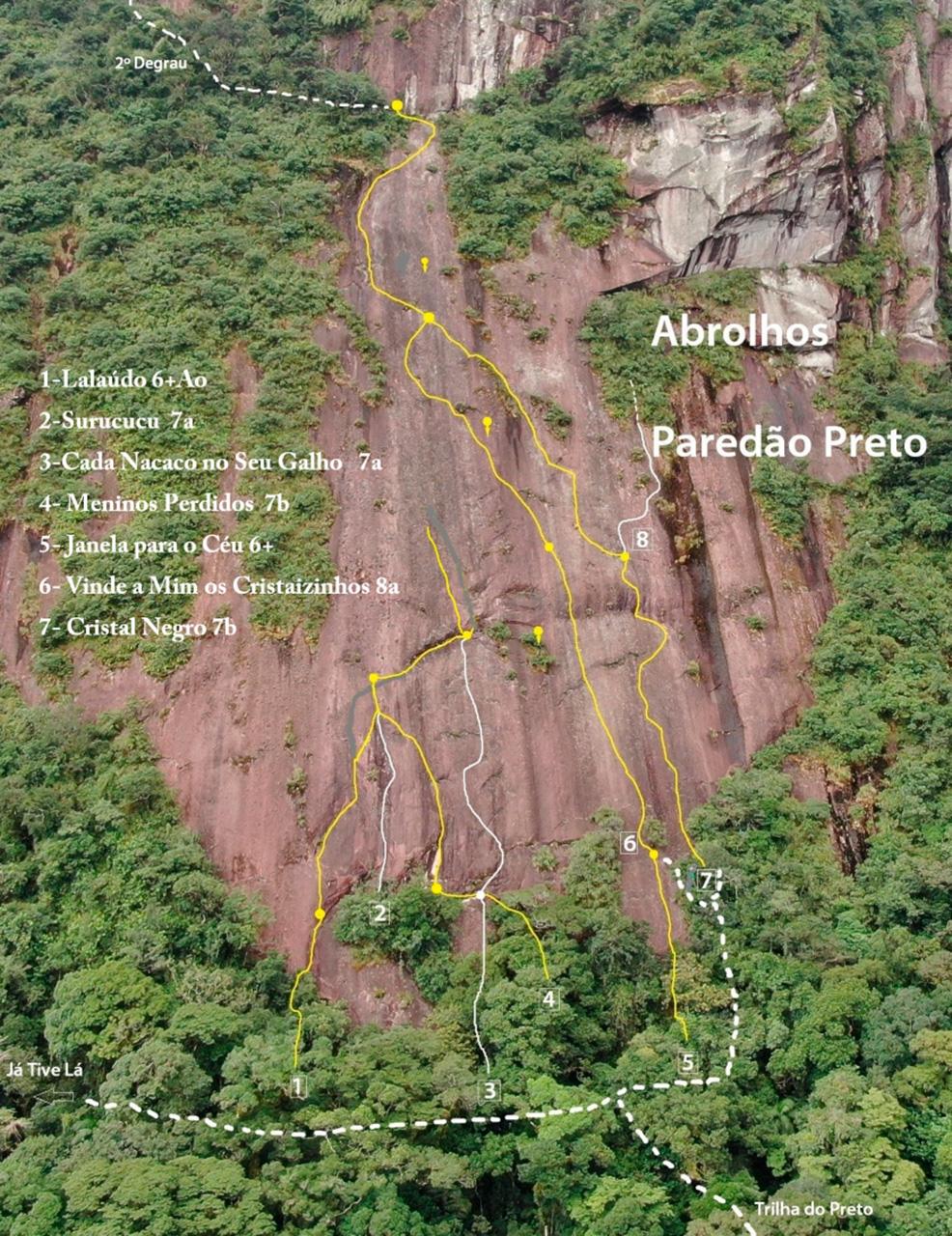 Vias de escalada na Serra do Marumbi