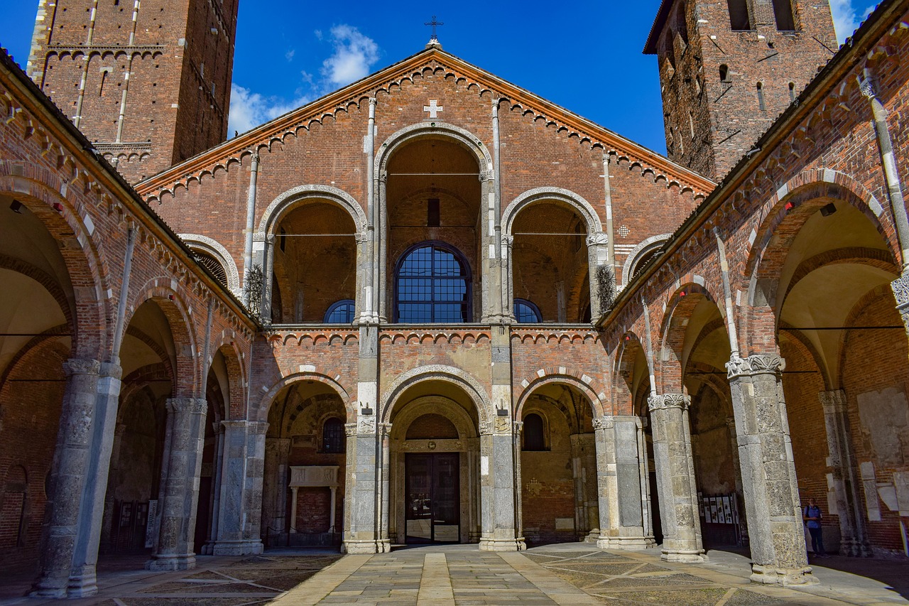 Basílica de Santo Ambrósio em Milão