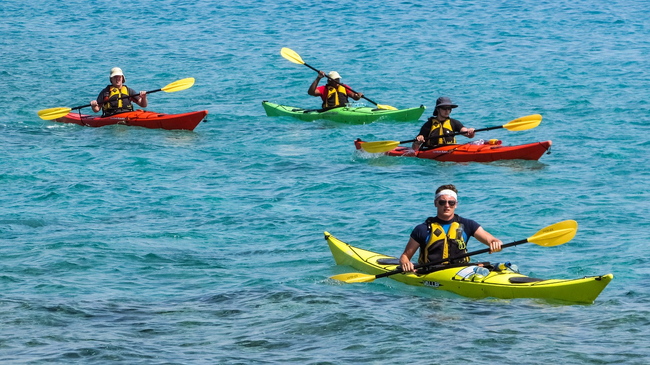 Dicas e cuidados para praticar a canoagem