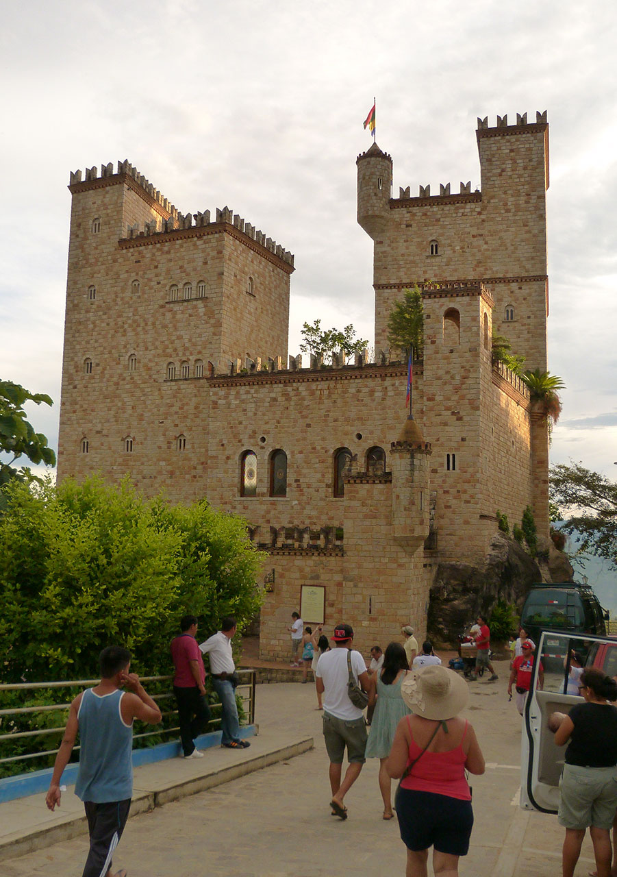 O Castillo de Lamas é outra opção de lugar para visitar na América do Sul