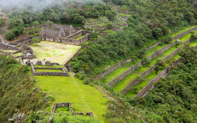 As ruínas de Choquequirao são tão belas quanto as de Machu Picchu