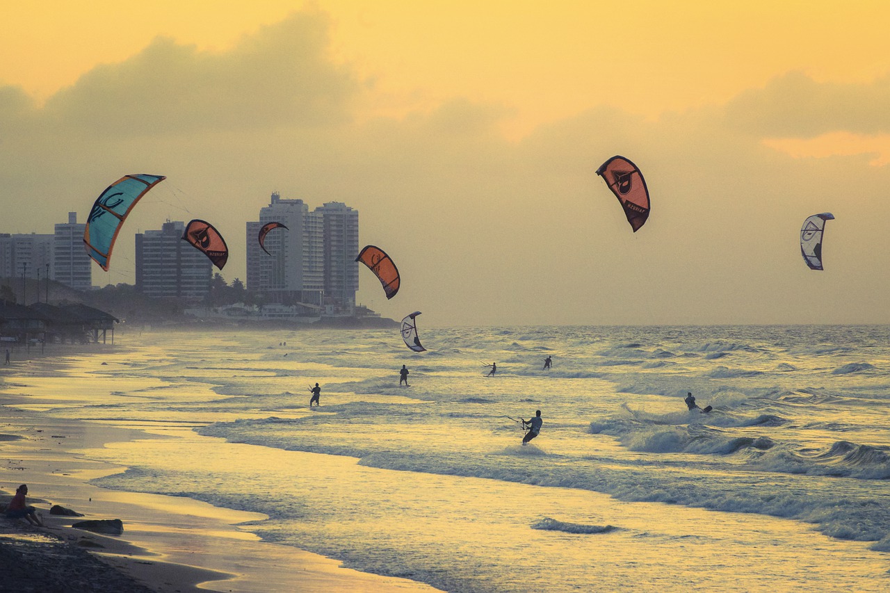 Dicas de passeio de kitesurf no Brasil