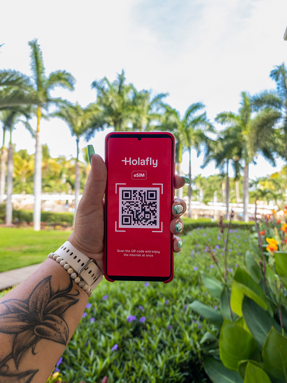 Conheça o chip internacional eSIM da Holafly