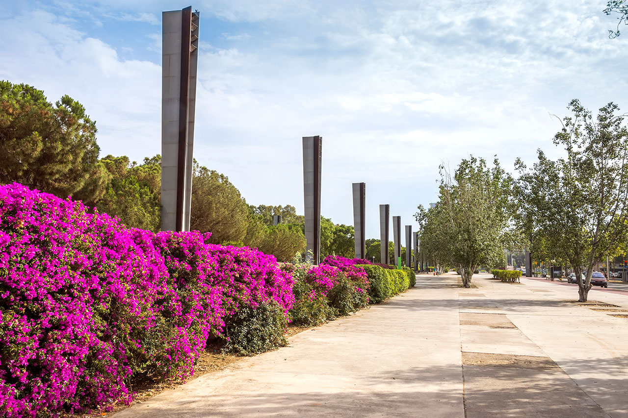 Um dos passeios mais legais em Poblenou é o passeio marítimo