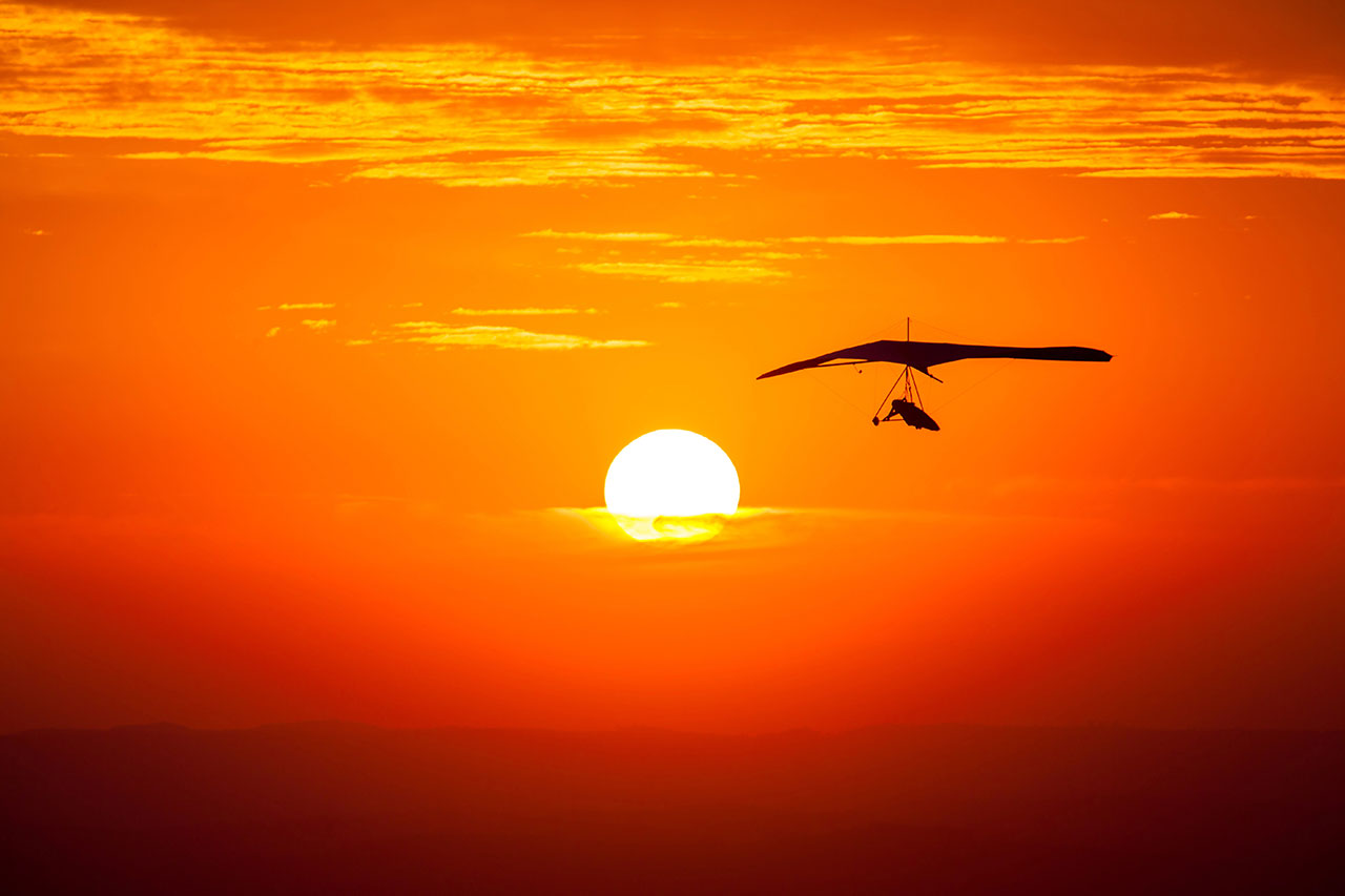 O pôr-do-sol e o voo livre são atrações de Atibaia e uma das 9 dicas de passeios de um dia a partir de São Paulo